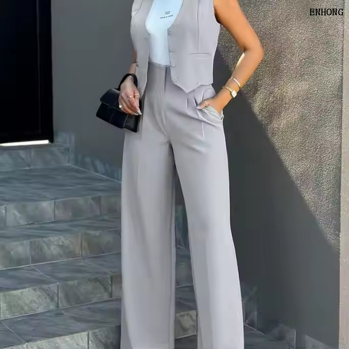 EH243 Woman Office Suit 