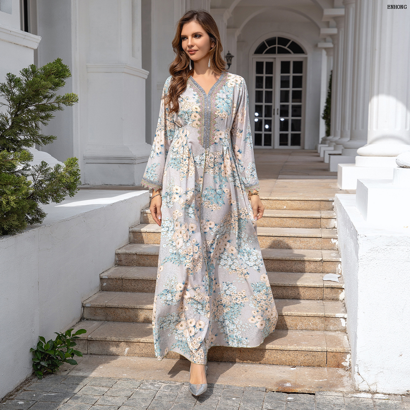 EH92 Dubai Robe